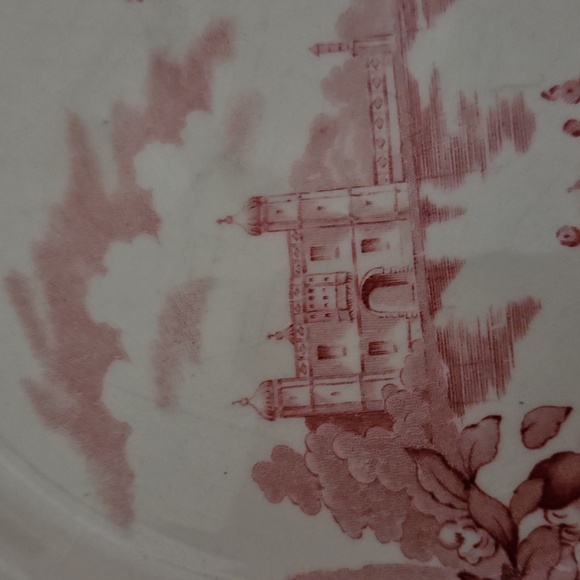 Elegant Pink Floral Dinner Plate - Picture 2 of 3